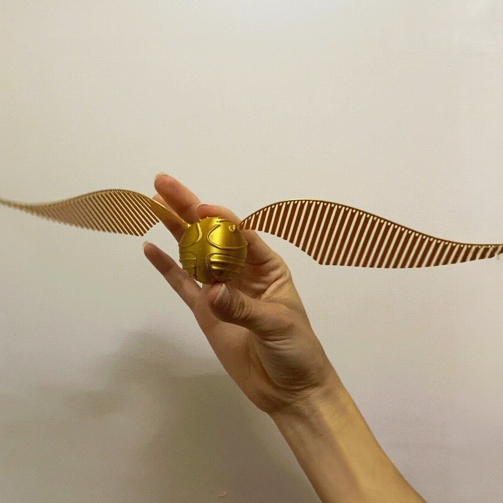 Golden Snitch - Harry Potter